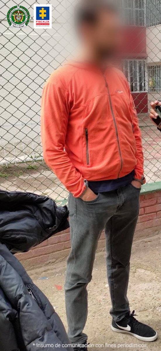 Dejan libre a profesor señalado de abuso en el colegio Marymount de Suba Un juez de Control de Garantías dejó en libertad al profesor del colegio Marymount de Bogotá, Mauricio Zambrano, quien es señalado de acosar y abusar al menos 20 estudiantes de esta institución educativa.