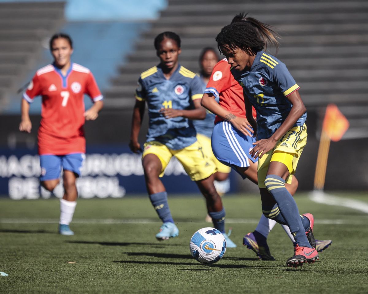 ¡La Selección Colombia clasificó al Mundial femenino Sub-17! 2 ¡La Selección Colombia clasificó al Mundial femenino Sub-17! ¡Qué muchachas tan talentosas! La Selección Colombia acaba de conseguir este miércoles la clasificación al Mundial Femenino Sub-17 que se disputará en la India, tras golear hoy a Chile en la segunda jornada del cuadrangular final que se disputa en Uruguay.