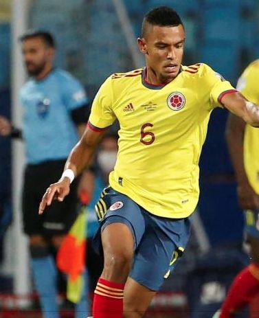 ¡Con Tesillo de lateral izquierdo! Esta es la titular de Colombia ante Venezuela La Selección Colombia acaba de anunciar su nómina titular para afrontar frente a Venezuela su último partido en la Eliminatoria Suramericana rumbo al Mundial Catar 2022.