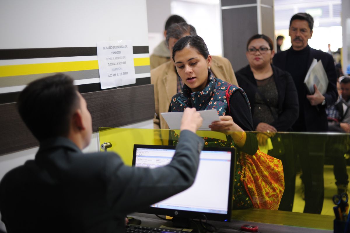 Así funciona la ventanilla única de trámites Con dos semanas de funcionamiento, la ventanilla única de servicios (que es el sistema de recepción al cliente que habilitó la Secretaría de Movilidad para reemplazar al SIM) entregó en las últimas horas un balance positivo en cuanto a su objetivo principal: simplificar y&nbsp; agrupar, en un solo lugar, todos los trámites relativos a la movilidad particular de la ciudad.&nbsp;