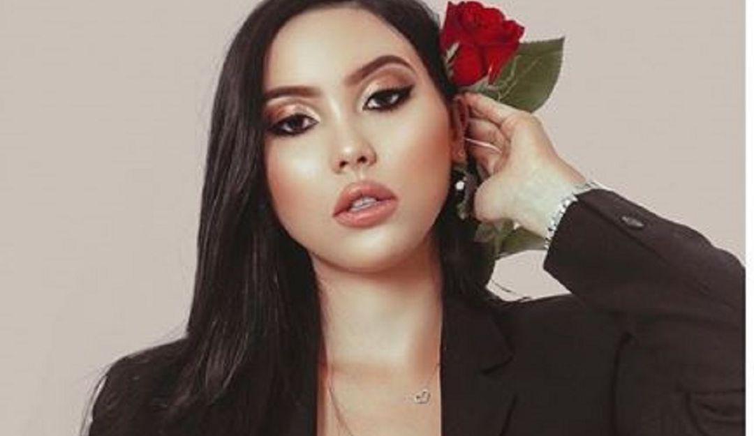 La tremenda rumba que armó Aida Merlano por su cumpleaños La influencer Aida Merlano llevaba varios días hablando de la fiesta de cumpleaños que estaba organizando y que, dicen, iba a ser todo un éxito debido a la cantidad de famosos de la farándula que iban asistir.
