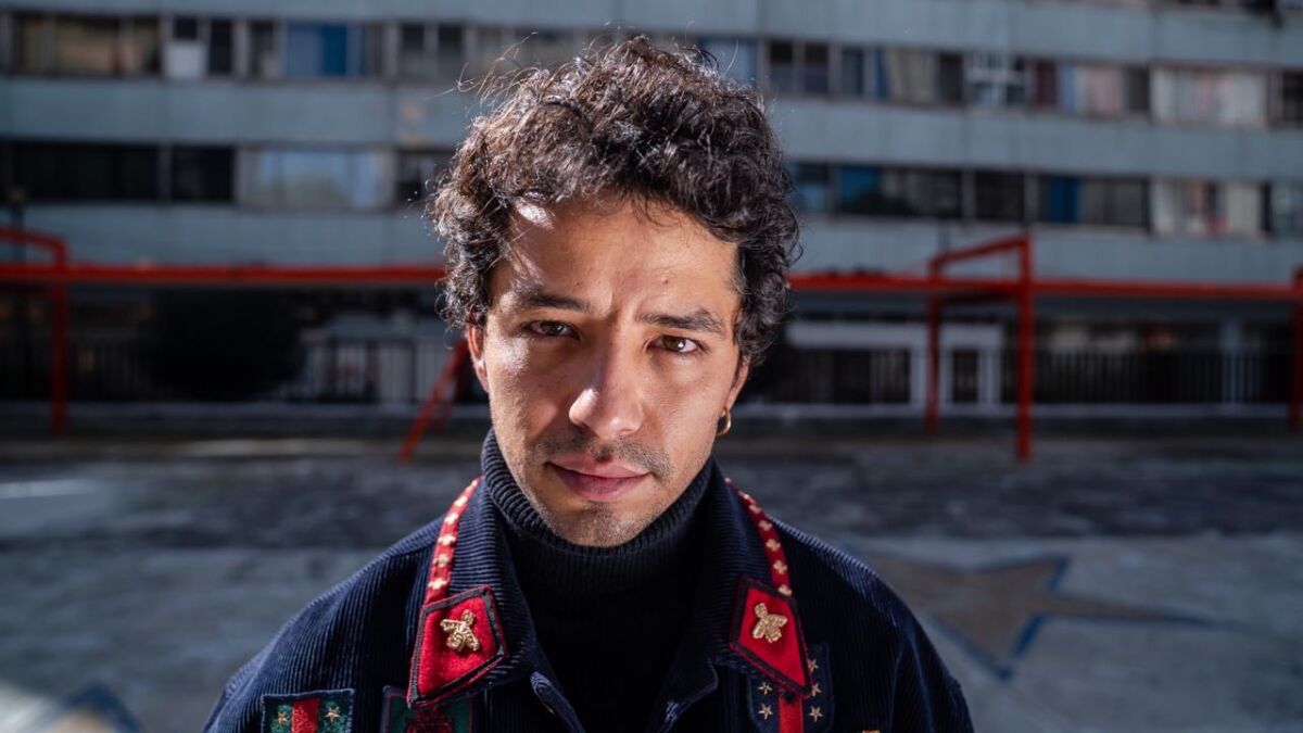 Extradición de actor mexicano quedó en veremos Casi un año completa detenido en la cárcel La Picota (Bogotá) el conocido actor mexicano Diego Cataño, quien fue capturado en junio del año pasado debido a una circular roja de la Interpol en su contra.