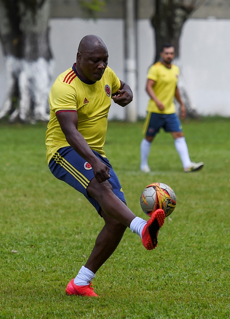 Freddy Rincón, el gigante con magia y pólvora en los pies 1 Freddy Rincón, el gigante con magia y pólvora en los pies El exfutbolista expresó en vida que "por raro que suene" nunca quiso "ser como otro jugador" pues quería ser el único Freddy Rincón.
