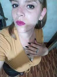 Mujer murió luego de que el pelo se le enredara en engranaje de una maquina Como Rocío Décima de 21 años, fue identificada una mujer que murió al recibir un fuerte golpe en su cabeza después de que su cabello se enredara en maquinaria pesada.