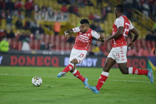 Con este equipo Santa Fe buscará ganarle a Unión Magdalena 4 Con este equipo Santa Fe buscará ganarle a Unión Magdalena Independiente Santa Fe vuelve a la acción en la Liga. Esta noche (7:35 p.m.), en el estadio El Campín, el cuadro dirigido por Martín Cardetti recibirá al Unión Magdalena con la necesidad de ganar para volver a meterse entre los ocho primeros de la tabla.