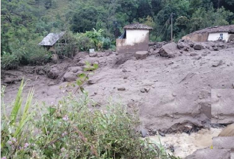 Entregarán subsidios de arriendo para afectados por emergencia en Cundinamarca Cundinamarca ha sido uno de los departamentos más afectados por la ola invernal, por lo que durante el mes de abril se han presentado diferentes emergencias que han causado desbordamiento y deslizamientos, incluso varias personas han perdido la vida debido a algunas avalanchas como fue el caso de cinco miembros de una familia en Viotá.