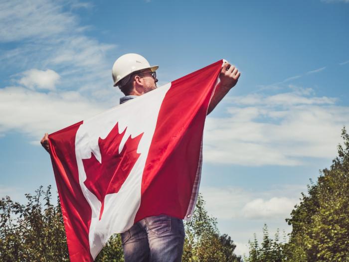 Pille cómo postularse al programa de residencia permanente en Canadá 1 Pille cómo postularse al programa de residencia permanente en Canadá El número de migrantes hacia Canadá va en aumento, debido a que los viajeros ven en este país una opción para trabajar o estudiar.