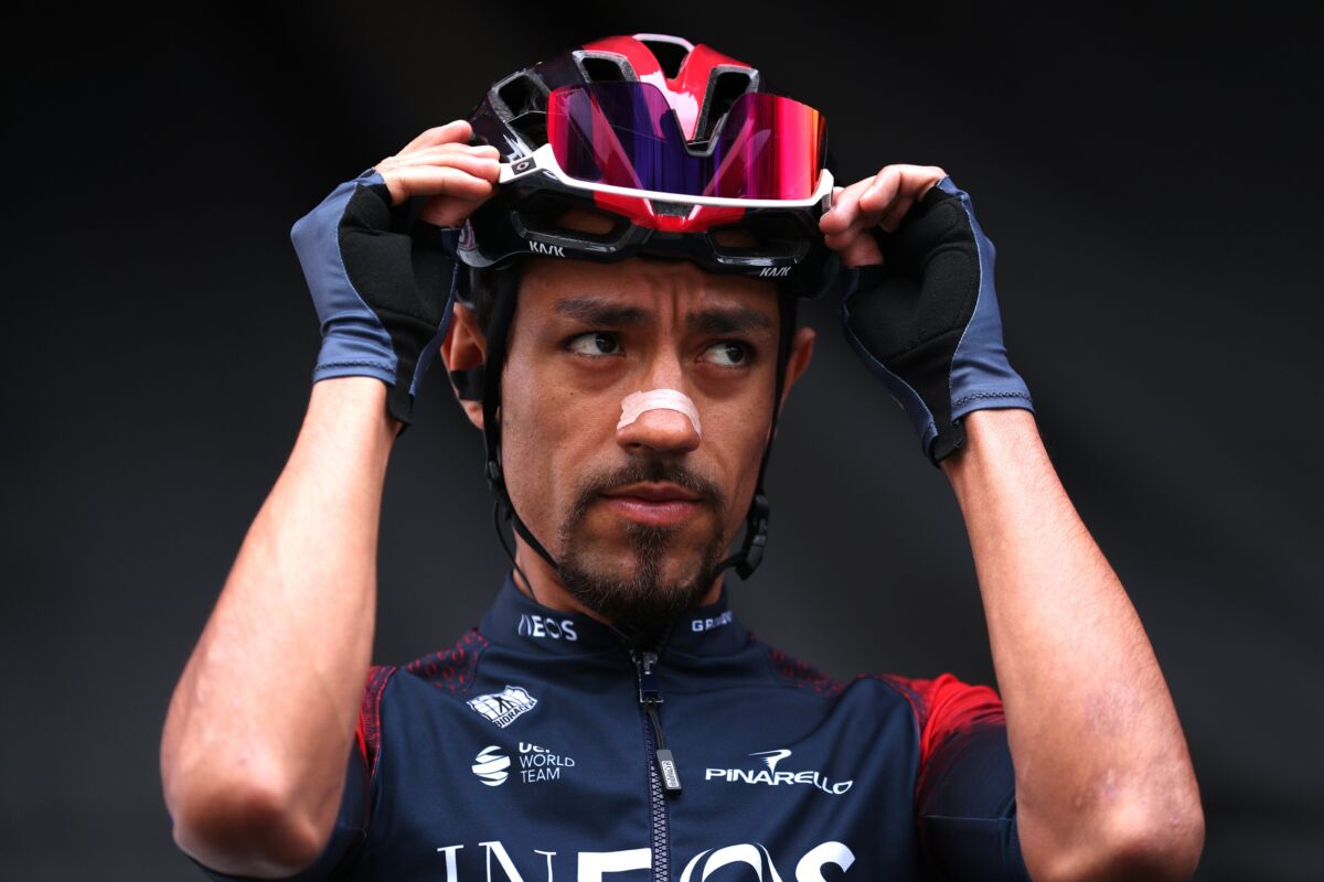 Carreraza de Daniel Martínez en la Flecha Valona Con una impresionante participación de Daniel Martínez, el colombiano del equipo Ineos se consagró quinto en la edición 86 de la Flecha Valona, que se llevó a cabo en territorio belga.