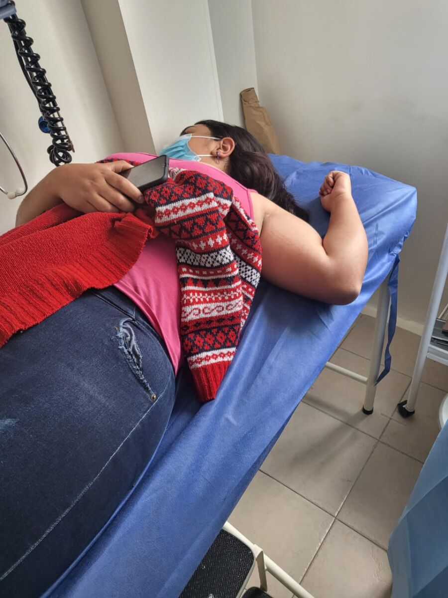 Soacha logró importante reducción de embarazos en adolescentes 1 Soacha logró importante reducción de embarazos en adolescentes En un reciente informe entregado por la Secretaría de Salud del municipio de Soacha, se ha presentado una importante disminución en las tasas de embarazos en adolescentes, lo que contribuye a una mejora en la salud pública.
