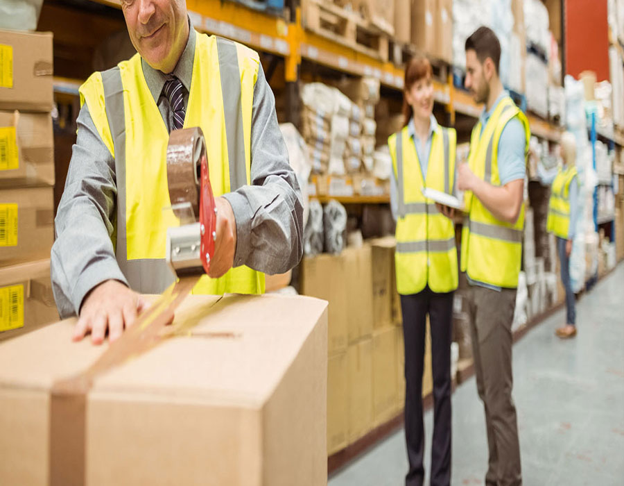 6.000 ofertas de empleo en toda Colombia Ahora es momento de cumplir sus sueños de trabajar y muy fácil, pues la multinacional de selección de personal, Adecco, acaba de actualizar su plataforma y anunció que tiene 6.000 opciones para camellar en toda Colombia.