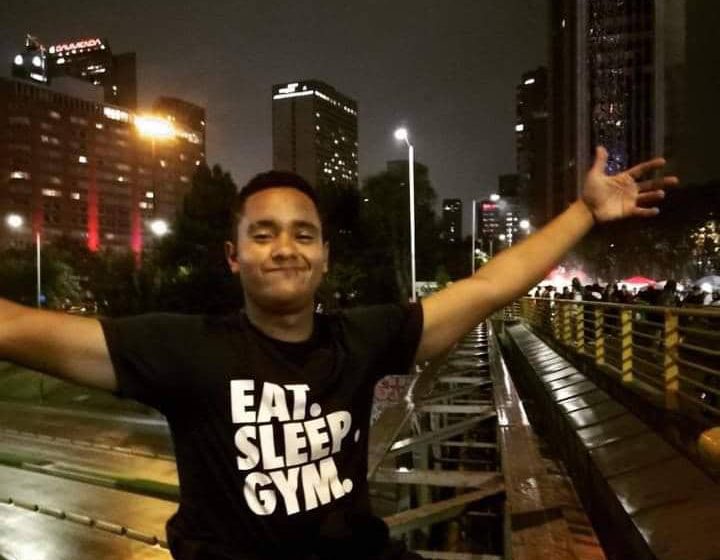 Hallan cuerpo de músico en el humedal Jaboque La noche del pasado 16 de abril, luego de entregar su turno de trabajo como conductor de un camión, Gabriel Jesús Guanipa Delgado se dirigía a su casa. Ese día se encontró con un amigo en una tienda cercana, hablaron un rato, se despidió apurado porque al otro día trabajaba y siguió camino de su hogar en Engativá. Eran las 10 de la noche. Fue la última vez que supieron de él.