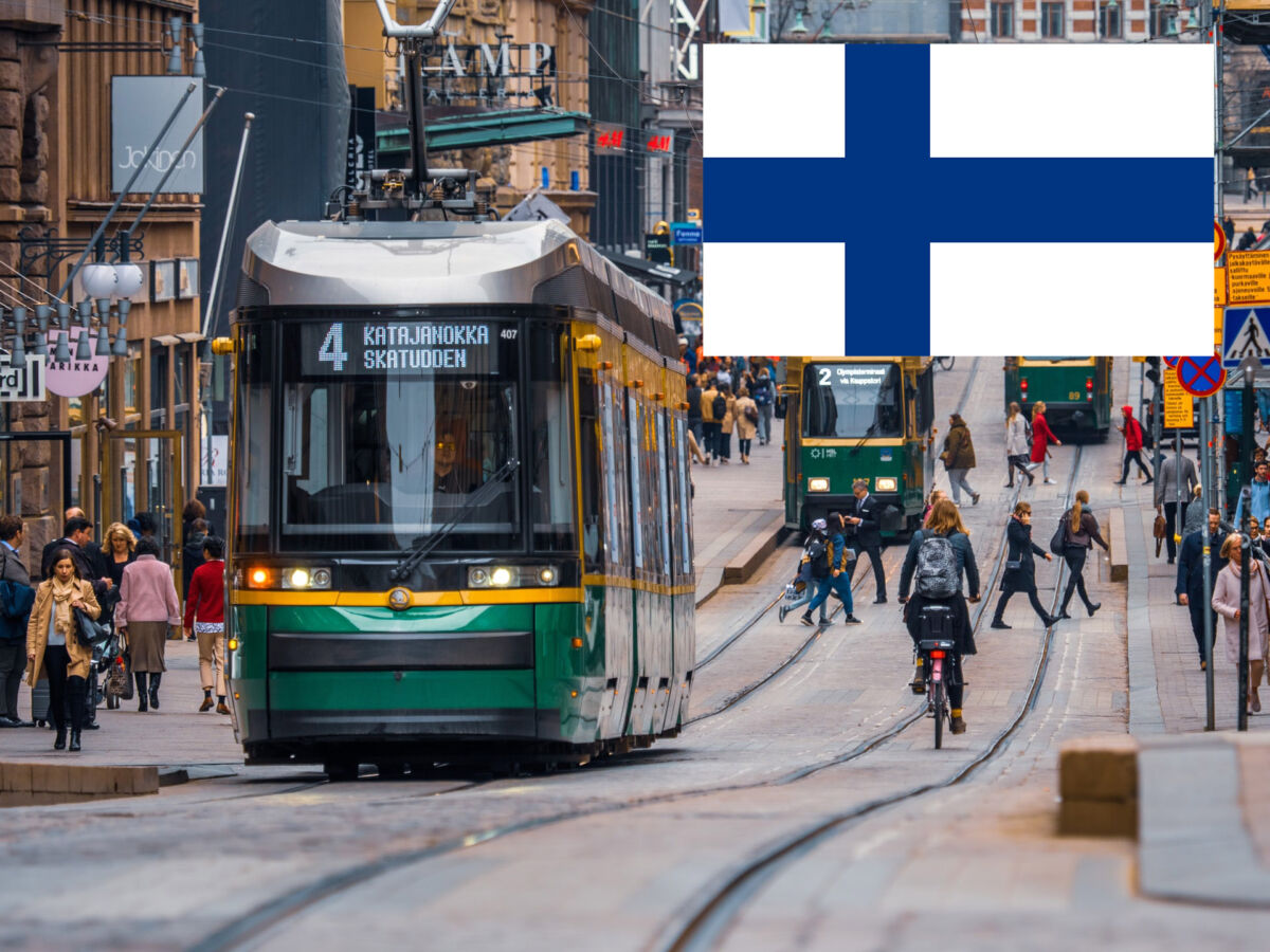 Pille las ofertas de trabajo para colombianos en Finlandia 7 Pille las ofertas de trabajo para colombianos en Finlandia Diferentes empresas de Finlandia abrieron varias vacantes para personas que hablen español, sin embargo, los interesados deben cumplir con algunos requerimientos para quedarse con el puesto de trabajo, como manejar el inglés.