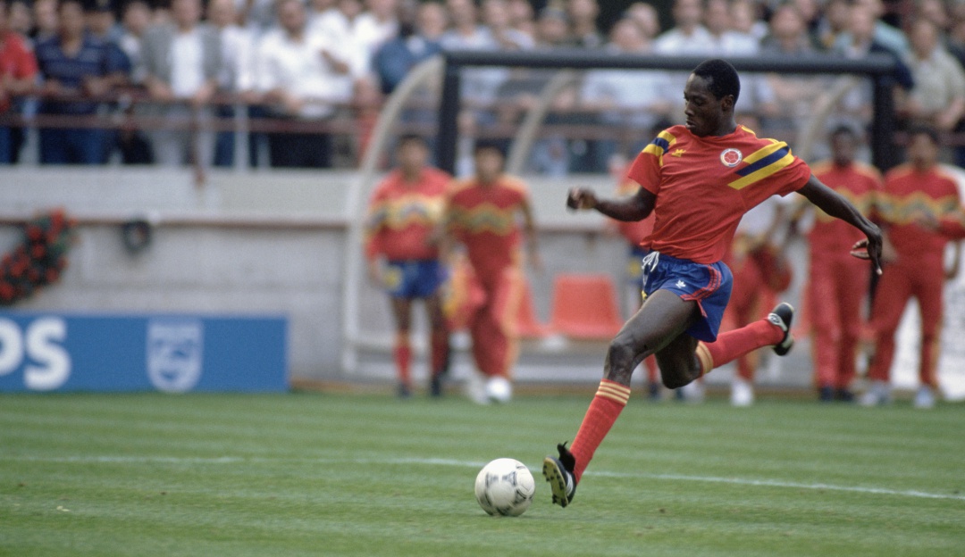 Falleció Freddy Rincón, leyenda del fútbol colombiano 2 Falleció Freddy Rincón, leyenda del fútbol colombiano El deporte nacional perdió este miércoles a una de sus figuras más representativas. Freddy Rincón, 'El Coloso de Buenaventura', murió luego del trágico accidente de tránsito que sufrió el pasado lunes, en el sur de Cali (Valle del Cauca).