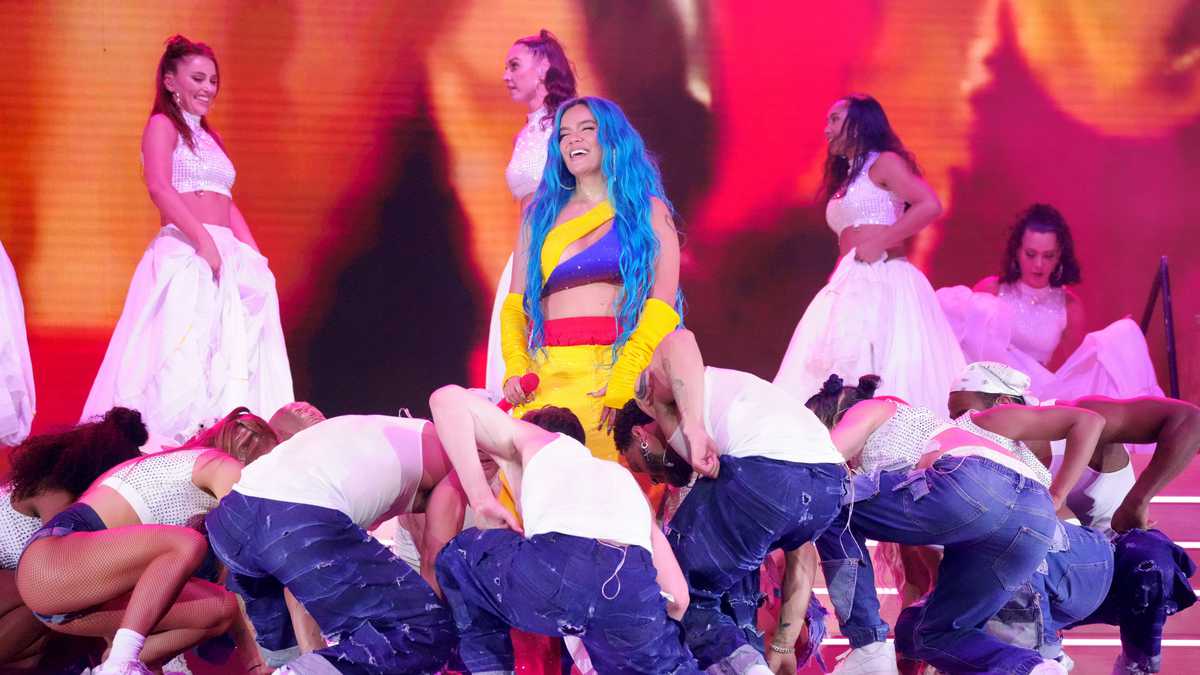 Karol G se lució con su show en Coachella La carrera de Karol G definitivamente está en otro nivel. La paisa se presentó este domingo, 17 de abril, en el festival de música internacional de Coachella y lo que hizo fue magia.&nbsp;Al menos eso es lo que miles de personas contaron en redes sociales.