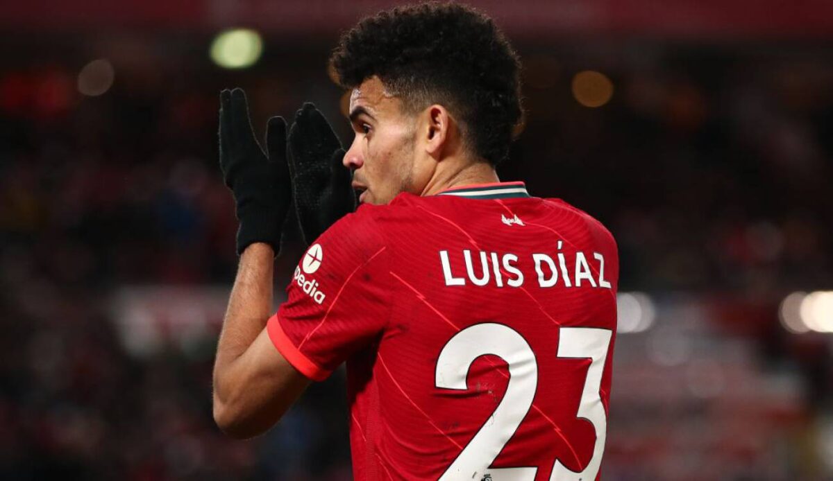 ¡De titular! 'Lucho' se juega la semifinal con el Liverpool 9 ¡De titular! 'Lucho' se juega la semifinal con el Liverpool Con un decisivo partido de ida por la semifinal de la Champions League, el director técnico del Liverpool, Jürgen Klopp, puso al colombiano 'Lucho' Díaz en su plantel titular para enfrentarse al Villareal de España.