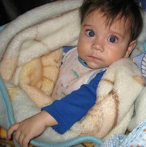 Madre de Luis Santiago, el bebé asesinado en Chía, reapareció en TikTok El vil asesinato de Luis Santiago Pelayo Lozano, a sus 11 meses, en el año 2008, a manos de su propio padre en Chía (Cundinamarca), causó repudió y conmocionó a todo el país. Su historia todavía es recordada con profundo dolor, y ahora la mamá sale, de nuevo, a la palestra pública.