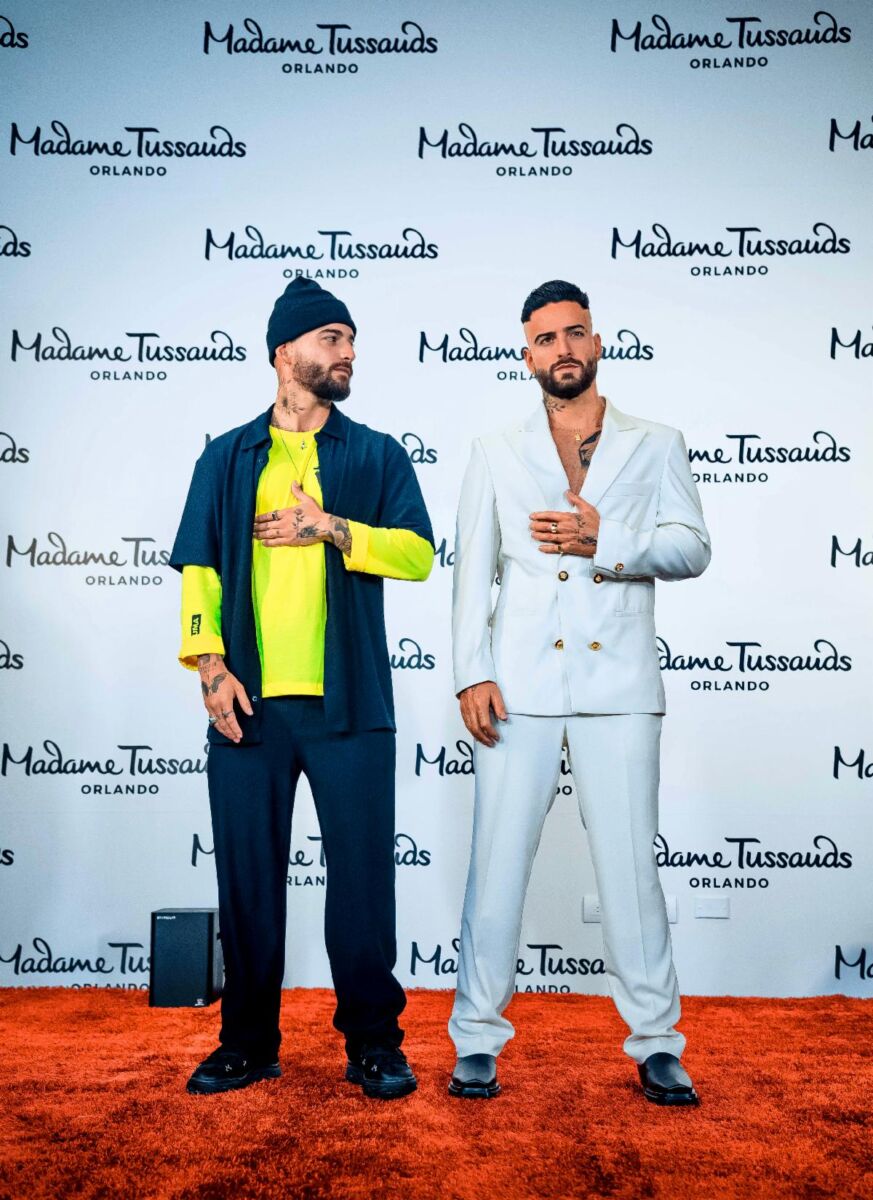 Así reaccionó Maluma al ver su réplica de cera en un museo 9 Así reaccionó Maluma al ver su réplica de cera en un museo Maluma mostró su asombro y sorpresa la mañana de este martes tras ver en vivo y en directo su réplica en cera que ahora estará en el Museo Madame Tusauds.