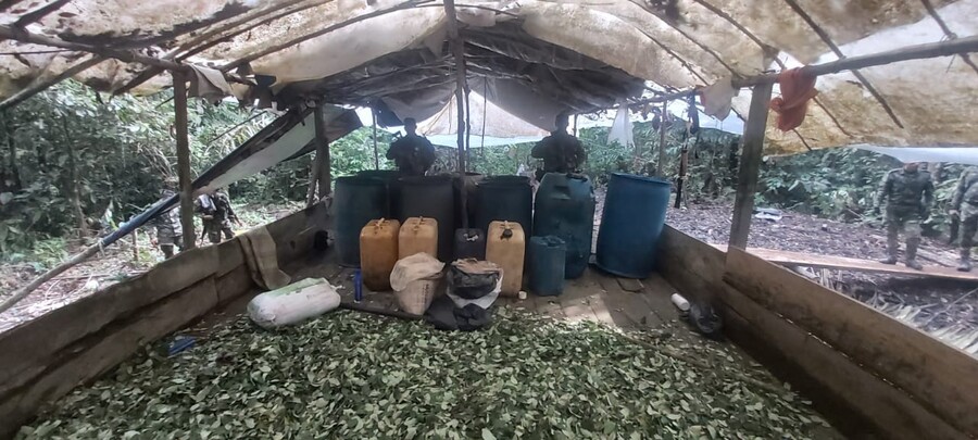 Versiones cruzadas sobre el operativo militar que dejó 11 muertos La operación militar dejó cuatro civiles heridos, ninguna captura y el decomiso de seis armas de fuego.