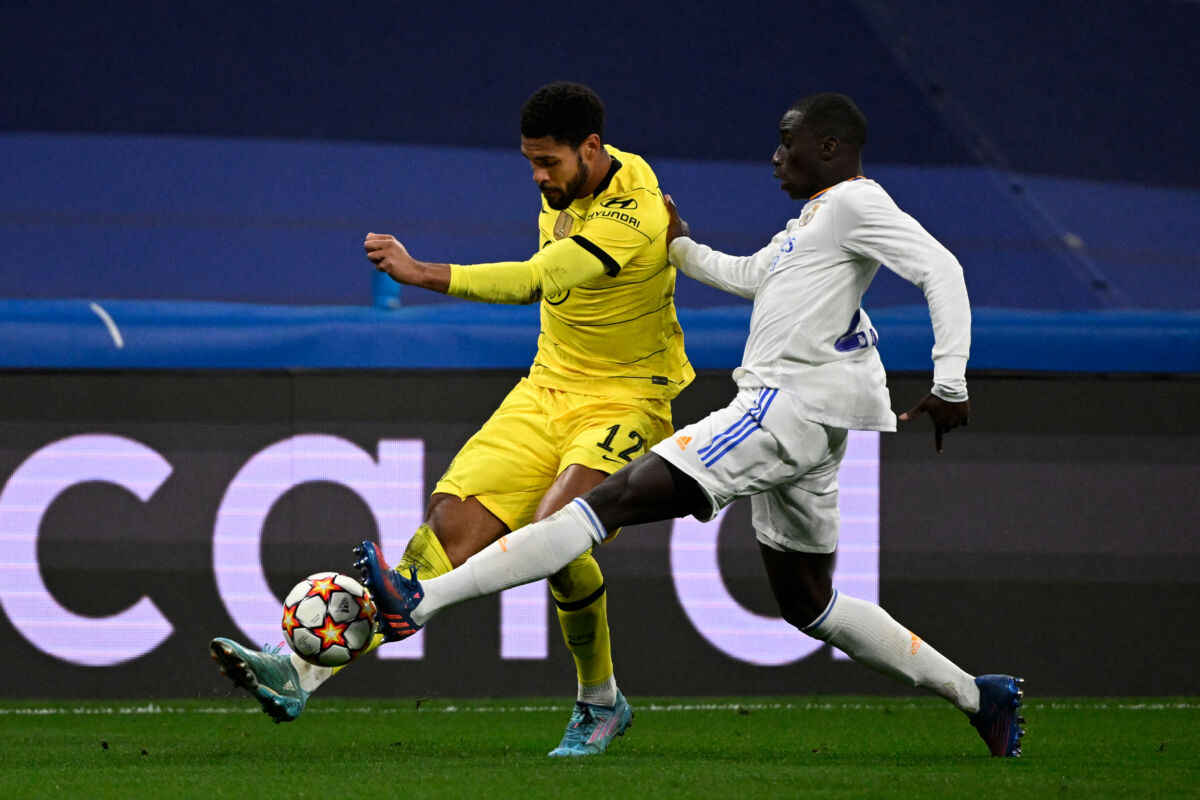 Sufriendo, el Real Madrid avanzó a semifinales de la Champions Con goles del brasileño Rodrygo Goes (80) y del francés Karim Benzema (96), el Real Madrid se clasificó para las semifinales de la Liga de Campeones pese a perder 3-2 en la prórroga frente al Chelsea este martes en el Santiago Bernabéu.