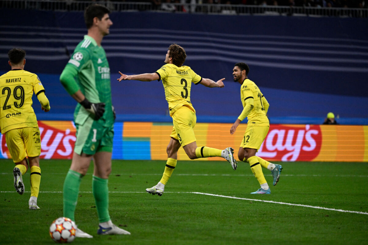Sufriendo, el Real Madrid avanzó a semifinales de la Champions Con goles del brasileño Rodrygo Goes (80) y del francés Karim Benzema (96), el Real Madrid se clasificó para las semifinales de la Liga de Campeones pese a perder 3-2 en la prórroga frente al Chelsea este martes en el Santiago Bernabéu.