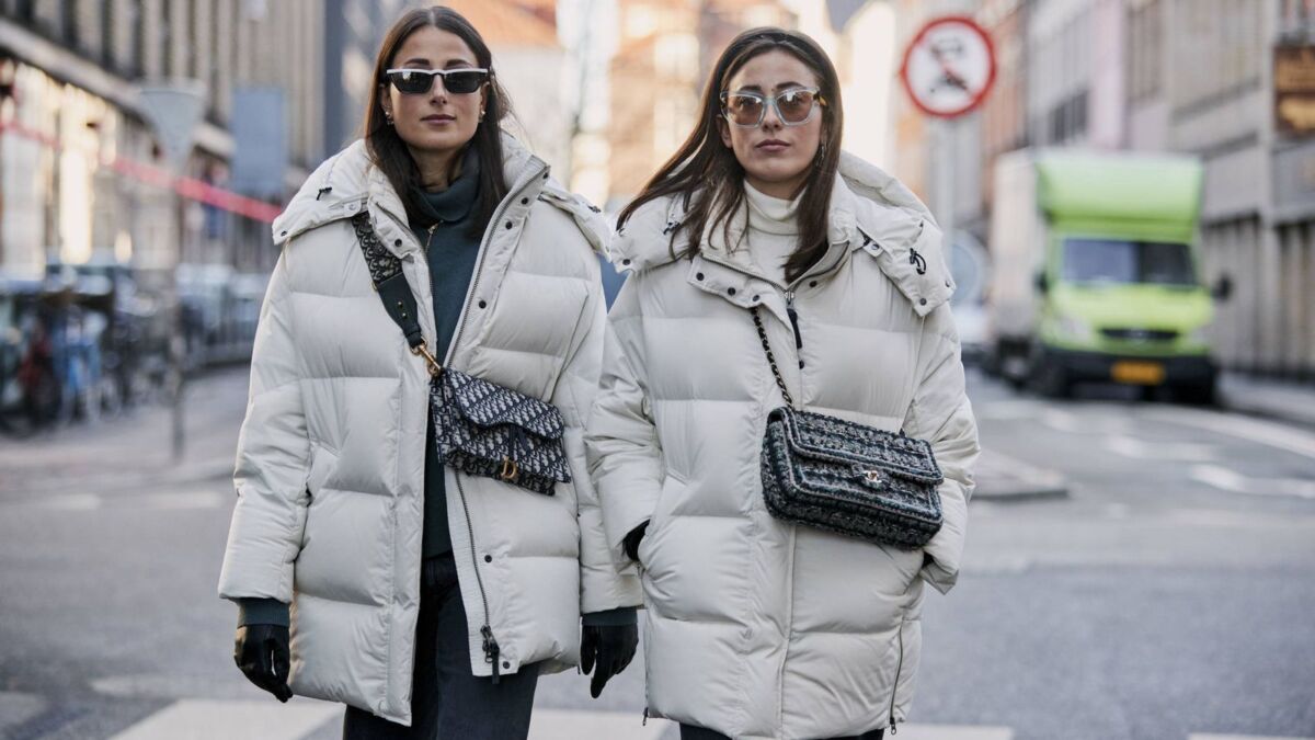 Las 3 prendas en tendencia para el invierno 7 Las 3 prendas en tendencia para el invierno Empezaron a llegar los días de invierno y el frío se hace sentir. Aunque muchos no estén tan pendientes de la moda, lo cierto es que el clima influye directamente en la forma de vestirse, por comodidad y autocuidado, ya que los resfriados están a la vuelta de la esquina.