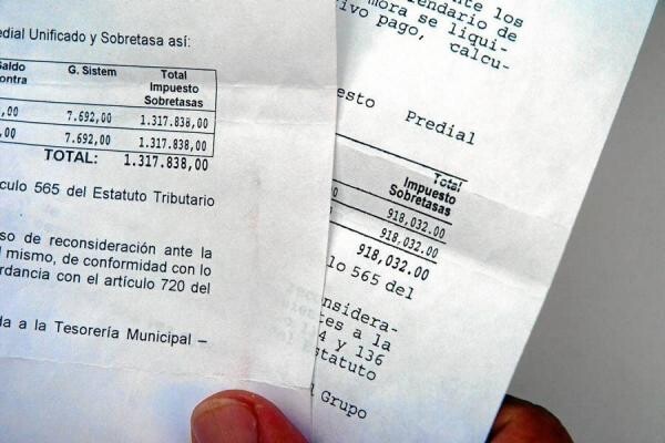 Anuncian cambio de fecha para el pago del impuesto predial por cuotas 1 Anuncian cambio de fecha para el pago del impuesto predial por cuotas La Secretaría de Hacienda de Bogotá anunció cambios en las fechas máximas para realizar los pagos de las cuotas del impuesto predial en el Sistema de Pago Alternativo por Cuotas Voluntario (Spac). Antes de esta modificación, la segunda cuota debía pagarse este viernes 13 , ahora el plazo máximo quedó establecido para el 10 de junio.