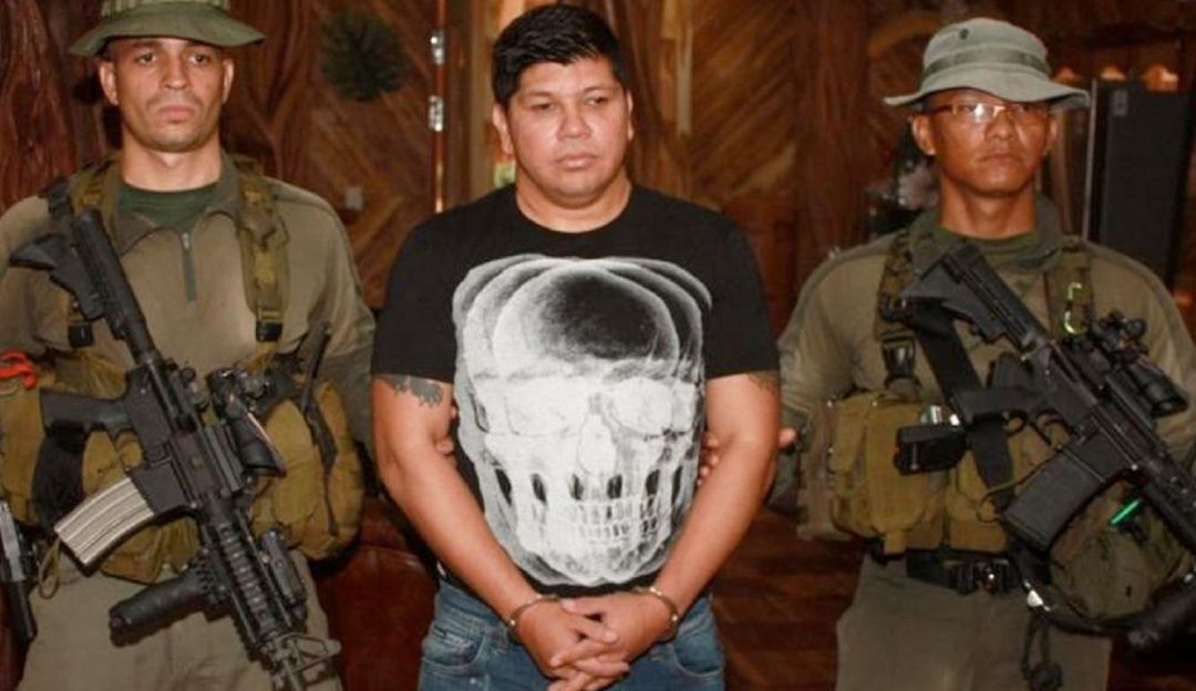El otro pillo que se va para la USA extraditado 1 El otro pillo que se va para la USA extraditado El presidente de la República, Iván Duque, anunció la firma de la resolución que permite la extradición a Estados Unidos de Yonny Cano Linares, alias ‘El Llanero’, integrante del ‘Clan del Golfo’.