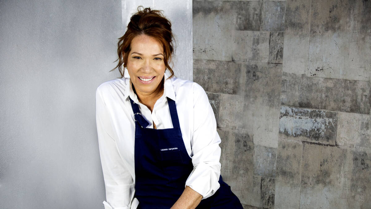 ¡La mejor chef del mundo es colombiana! 5 ¡La mejor chef del mundo es colombiana! Desde hace varios años ya venía siendo una de las más destacadas chef de Latinoamérica, pero ahora, Leonor Espinosa, ha dado un salto de calidad para convertirse en la mejor Chef Femenina del Mundo 2022.