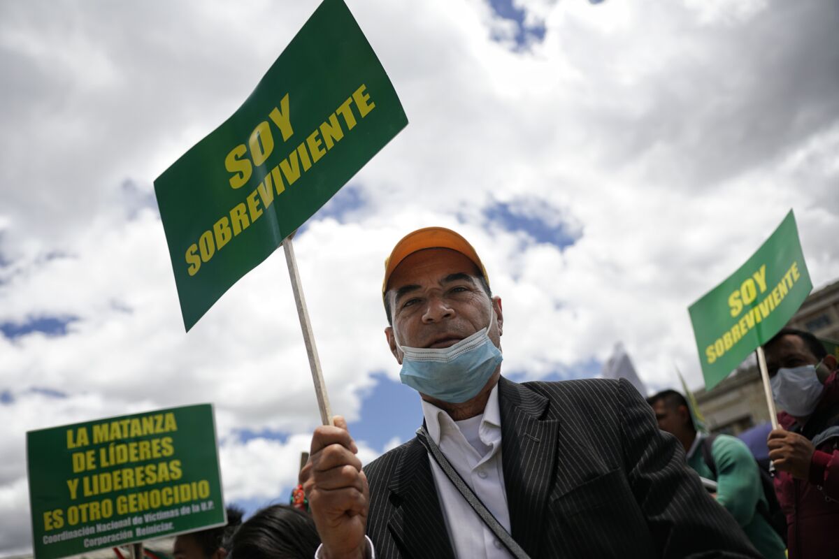 Sin contratiempos, así avanzan las marchas por el Día del Trabajo 3 Sin contratiempos, así avanzan las marchas por el Día del Trabajo 46 marchas, 35 concentraciones y 17 movilizaciones se han desarrollado en el país en el marco del Día del Trabajo, sin ninguna alteración al orden público.
