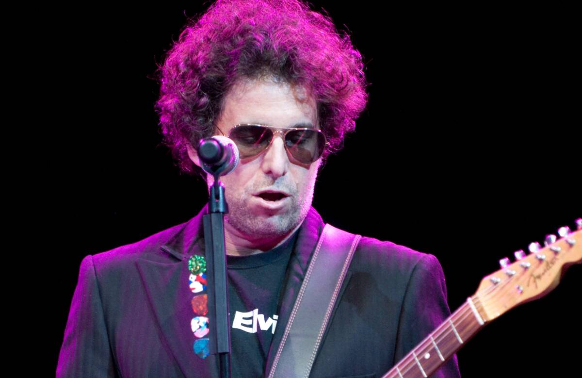 Andrés Calamaro tendrá concierto en cinco ciudades de Colombia 2 Andrés Calamaro tendrá concierto en cinco ciudades de Colombia Tras el estreno del documental sobre su vida, realizado por National Geographic para Star+, Andrés Calamaro confirmó las fechas y las ciudades que visitará en Colombia con su gira de conciertos 'Never Ending Tour'.