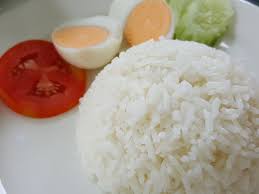 ¿Comer arroz con huevo todos los días es bueno o malo? Conozca los riesgos o beneficios de comer diariamente arroz con huevo, un 'plato de guerra' de los colombianos.