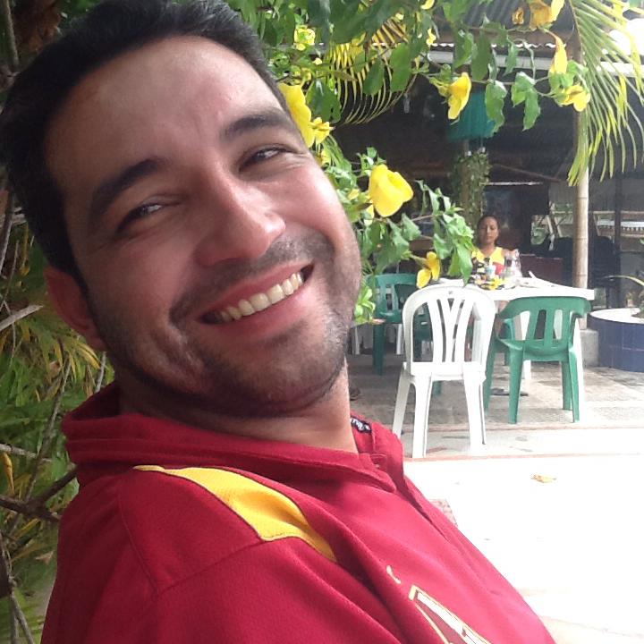 ¡Lamentable desenlace! Encuentran sin vida al ingeniero Camilo Restrepo que había sido drogado En las últimas horas y luego de una intensa búsqueda, se pudo conocer que los familiares del ingeniero Camilo Restrepo, que se encontraba desaparecido desde hace casi 72 horas, lo encontraron muerto en el Instituto de Medicina Legal.