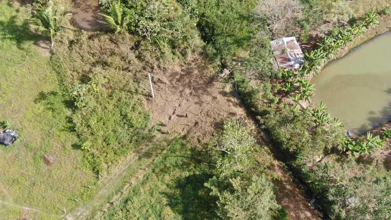 Incautan explosivos del Clan del Golfo en Buenaventura El operativo se realizó en el corregimiento de La Barra, donde gracias a las labores de inteligencia se ubicó un deposito ilegal en el cual se encontró el material explosivo, que pertenecería al Clan del Golfo en esta región donde hace presencia el grupo armado.