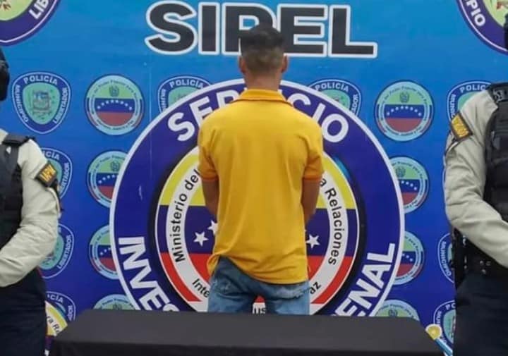 Cogieron en Venezuela al presunto asesino de la DJ de Itagüí 2 Cogieron en Venezuela al presunto asesino de la DJ de Itagüí Gracias a la circular azul de Interpol que le figuraba fue capturado en Venezuela Jean Franco Nolasco Corona Castillo, presunto responsable del asesinato de Marcela Graciano García, la reconocida Dj encontrada sin vida en su propia casa en el municipio de Itagüí.