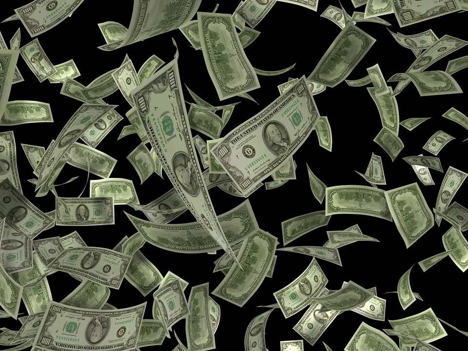 ¡Por los cielos! Dólar llegó al precio mas alto en 2022 1 ¡Por los cielos! Dólar llegó al precio mas alto en 2022 Tras registrar una tendencia bajista en los últimos meses, tocando mínimos de $3.723, el precio del dólar cambió su comportamiento esta semana y superó los $4.000, llegando al precio máximo en lo corrido de 2022.
