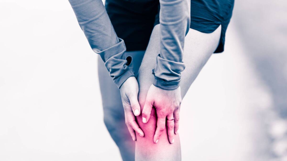 El ejercicio es una buena medicina para el dolor articular 2 El ejercicio es una buena medicina para el dolor articular La mejor manera de prevenir el dolor articular es mediante la práctica de ejercicio físico de forma regular, un hecho que favorece la movilidad articular, a la vez que fortalece la musculatura.
