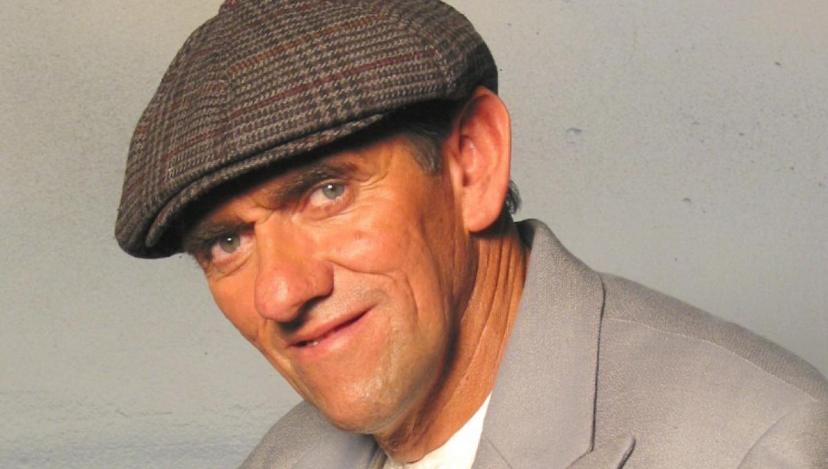 Luto por la muerte del querido 'Mandíbula' 9 Luto por la muerte del querido 'Mandíbula' El humorista Marcelino Rodríguez, más conocido como ''Mandíbula' de 71 años, falleció este viernes 27 de mayo a las 5:05 de la mañana.