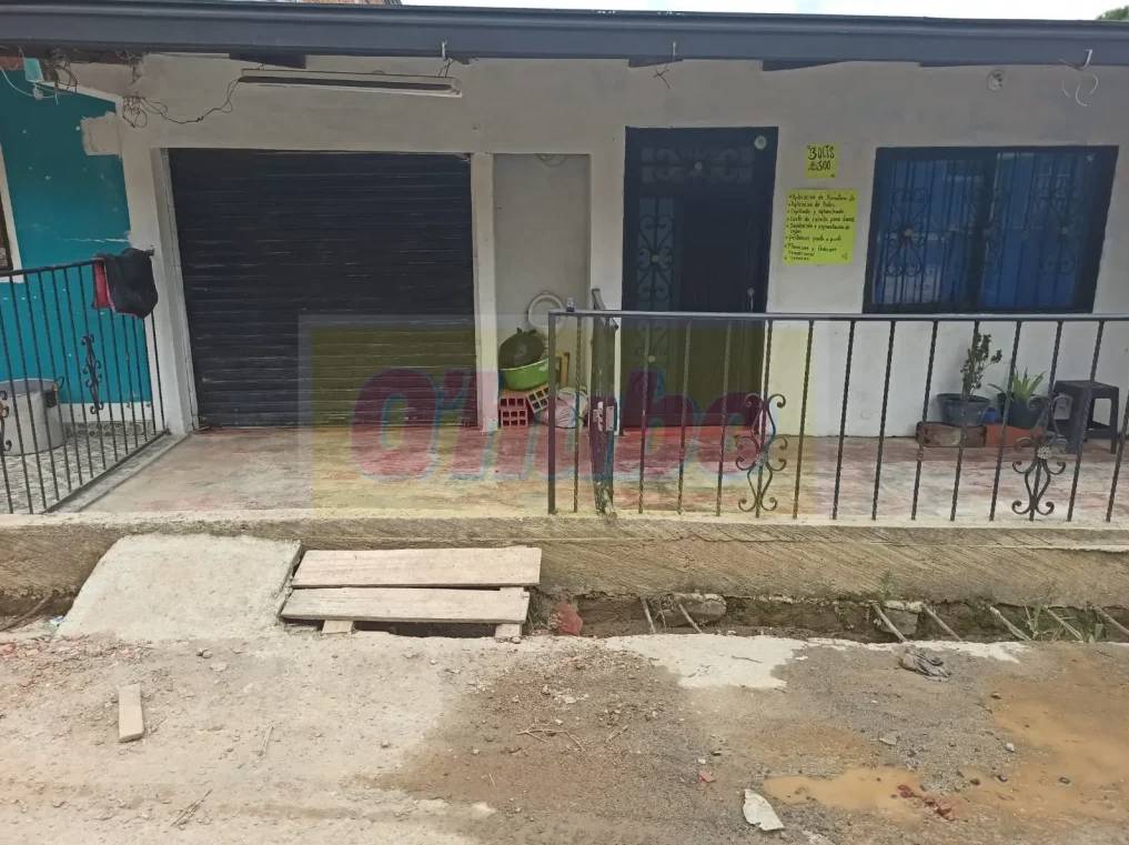 Bebé de 16 meses murió ahogado en un balde Un pequeño de 16 meses de nacido murió ahogado en una vivienda del municipio de Bello. El fatal hecho ocurrió cuando, al parecer, el niño jugaba con sus padres.