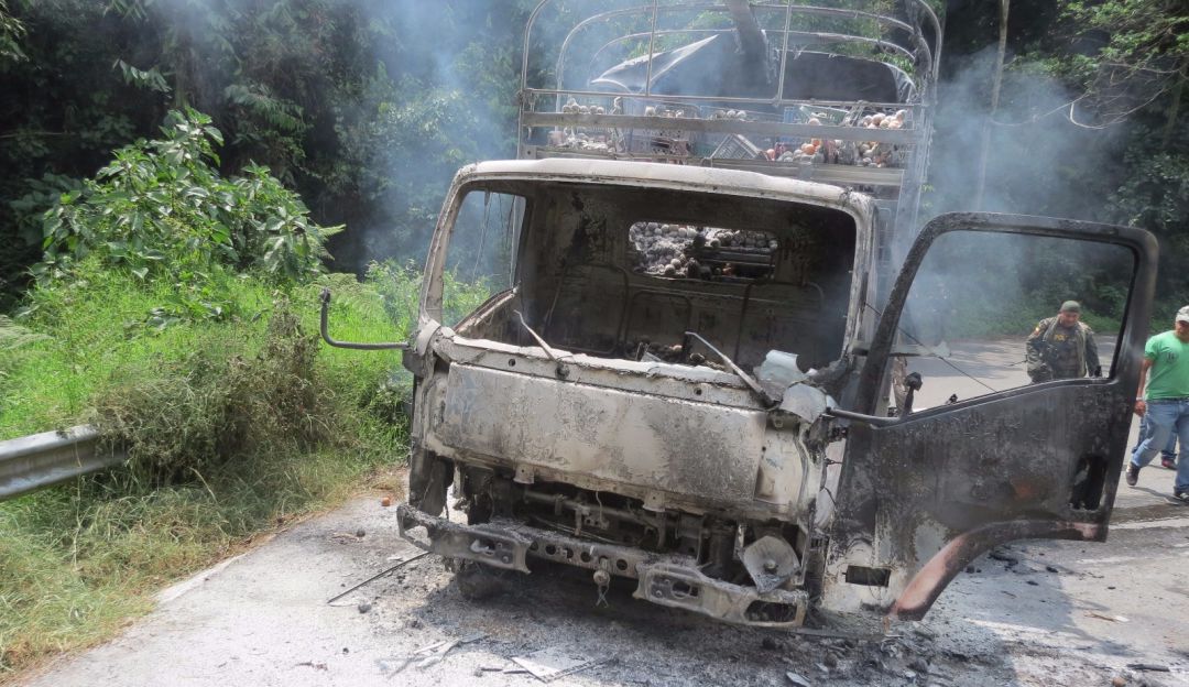 Alerta por el paro armado del Clan del Golfo 3 Alerta por el paro armado del Clan del Golfo Autoridades de los departamentos de Antioquia, Sur de Bolívar, Sucre y Córdoba se encuentran en alerta tras el anuncio del ‘Clan del Golfo’ de decretar un Paro Armado por la extradición de Dairo Antonio Úsuga alias ‘Otoniel’.