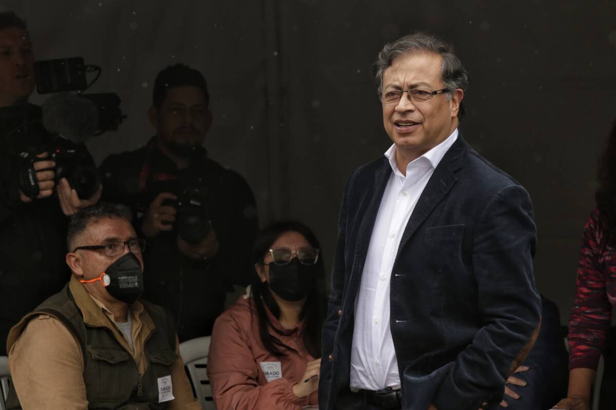Así ganó Gustavo Petro la Presidencia de la República este domingo Con una votación que es histórica en el país, cerca de 11.3 millones de votos, Gustavo Petro Urrego, el candidato de la Coalición del Pacto Histórico, logró ganar la Presidencia de la República para el periodo 2022-2026, siendo el primer presidente de la izquierda que haya tenido el país.