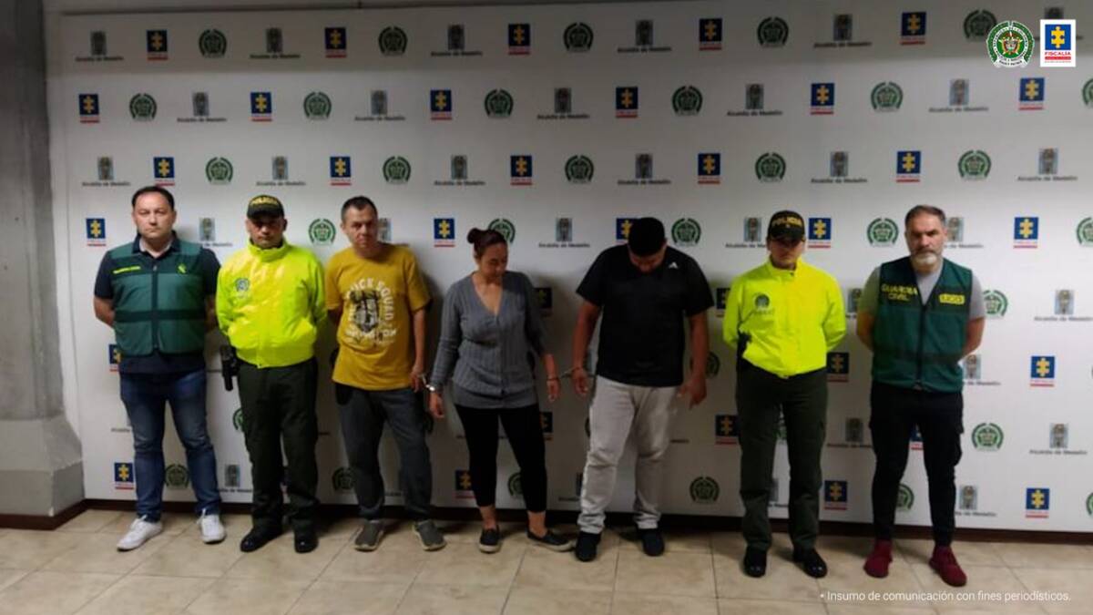 Cae red que engañaba colombianas para explotarlas sexualmente en España En las últimas horas la Fiscalía General de la Nación dio a conocer la desarticulación de una peligrosa red de trata de personas, señalada de explotar sexualmente con fines comerciales a jóvenes colombianas en España.