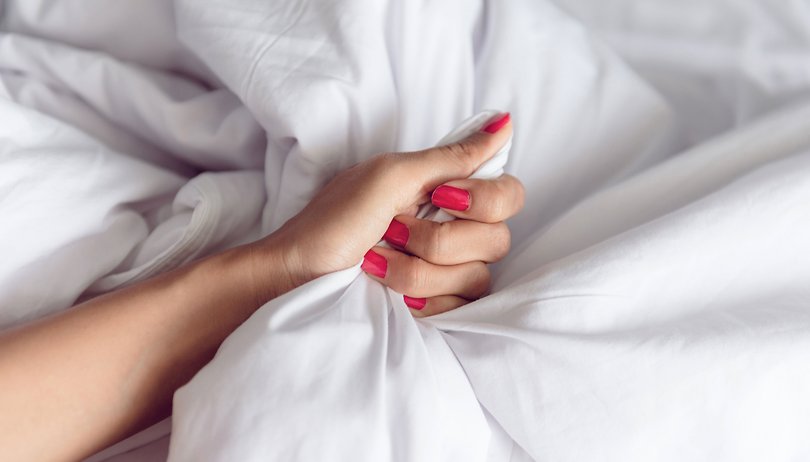 A mujer se le quedó atrapado su juguetico sexual en el cuerpo Una mujer estadounidense que es tiktoker, pasó por un bochornoso momento cuando tuvo que acudir al hospital para que médicos le retiraran un juguete sexual que se le quedó atrapado dentro de su recto.