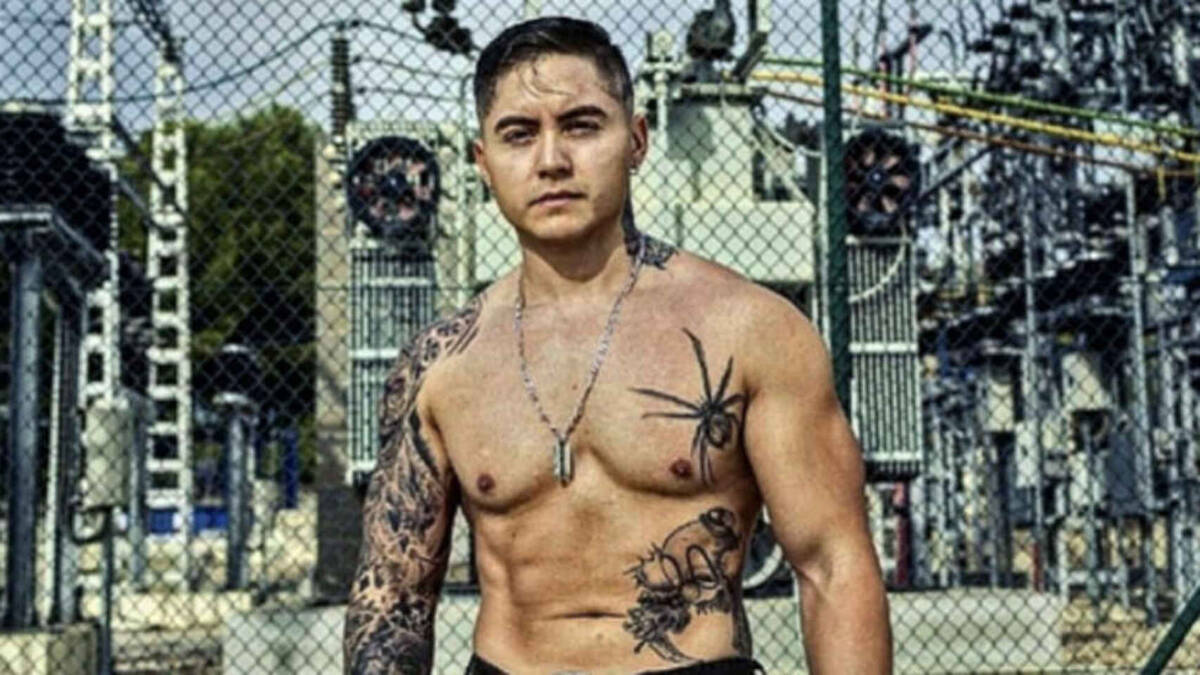 Piden pena máxima para macabro tatuador colombiano que descuartizó a jovencita en España 2 Piden pena máxima para macabro tatuador colombiano que descuartizó a jovencita en España La justicia en España está pidiendo la pena máxima para un tatuador colombiano señalado de haber asesinado y descuartizado a una joven dentro de su vivienda en Madrid, la capital de ese país.