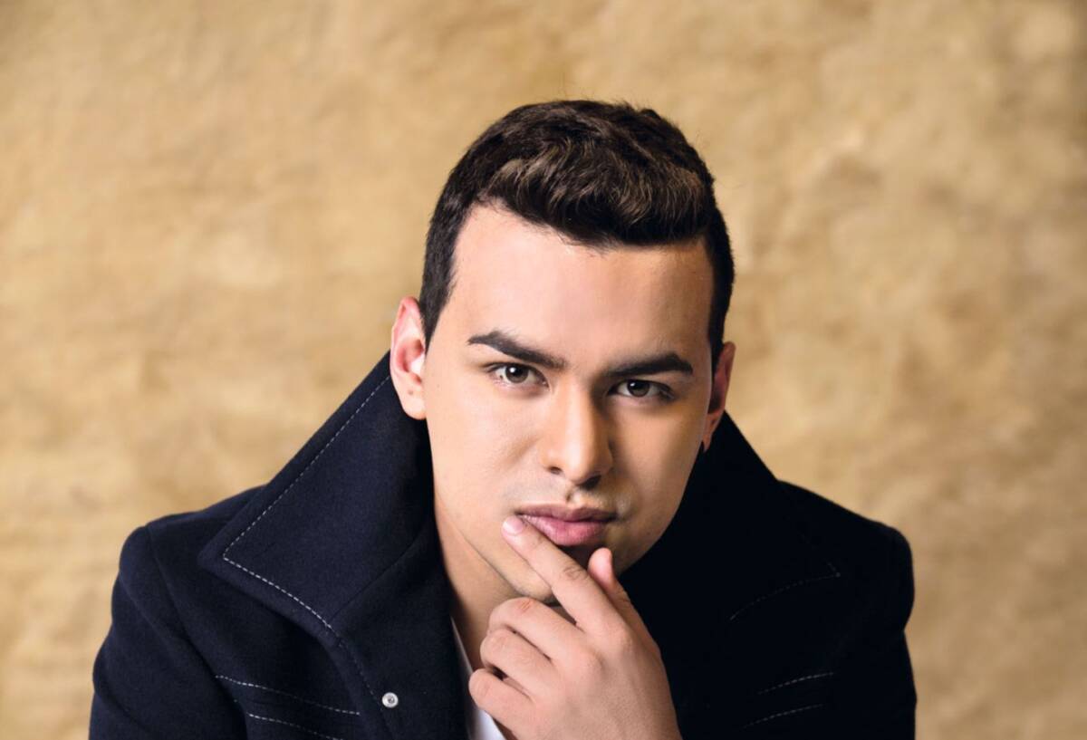 Se conoce detalles del estado de salud de Yeison Jiménez 2 Se conoce detalles del estado de salud de Yeison Jiménez Ante la situación, la firma del cantante emitió un comunicado en el que informa que, ayer domingo, en horas de la tarde, Jiménez tuvo que ser remitido a un centro asistencial porque presentaba fuertes dolores en el pecho y desmayos debido al ritmo de su desempeño musical.