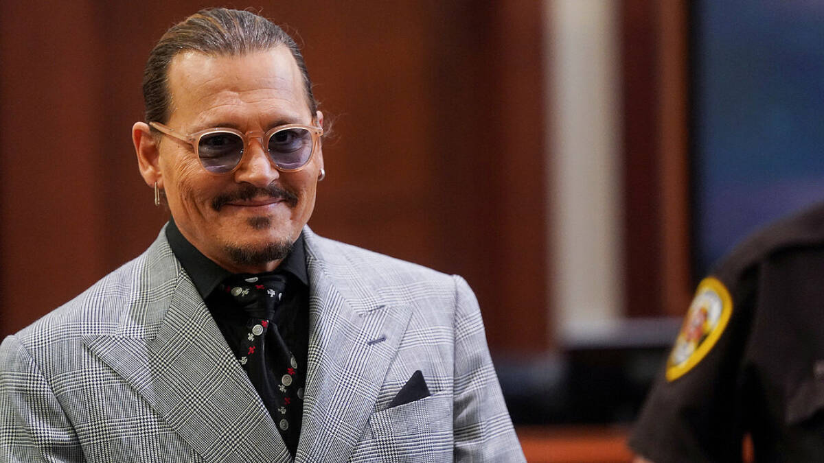 Última hora: Johnny Deep ganó juicio contra su ex 1 Última hora: Johnny Deep ganó juicio contra su ex El actor Jhonny Deep ganó el juicio contra su ex, Amber Heard, por difamación. Después de dos meses de estar en audiencias, con cientos de testigos por parte y parte, al parecer la pesadilla para el protagonista de Piratas del Caribe, llegó a su fin.