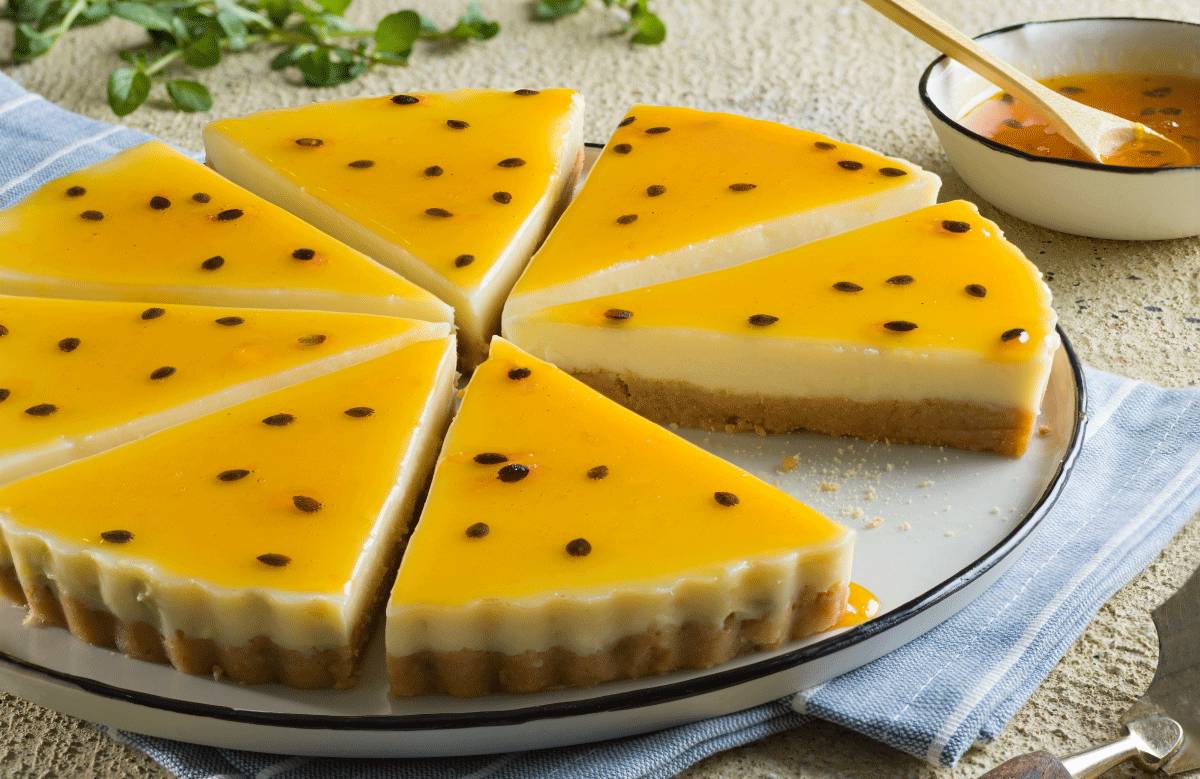 Deleite a su familia con un cheesecake de maracuyá ¿No tienes idea de cómo preparar el maracuyá? No te preocupes, sigue paso a paso la sencilla receta del cheesecake de maracuyá y obtén los mejores resultados para sorprender a toda tu familia.
