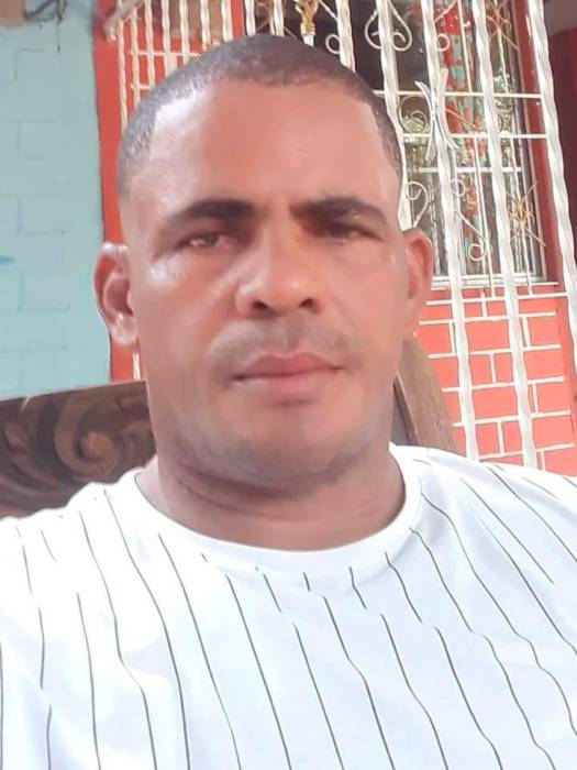 ¿Cuánto billete le pagaron a los sicarios del fiscal Pecci? 1 ¿Cuánto billete le pagaron a los sicarios del fiscal Pecci? Este martes serán trasladados a Bogotá los cinco capturados por el crimen del fiscal Marcelo Pecci, perpetrado en una playa de Cartagena el pasado 10 de mayo, mientras la víctima disfrutaba de su luna de miel al lado de su esposa, una reconocida periodista paraguaya.