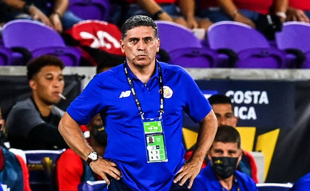 Costa Rica, dirigida por Luis Fernando Suárez, irá a Catar La Selección de Costa Rica logró vencer este martes en la fase de 'repechaje' 1-0 a Nueva Zelanda y alcanzó su cupo en el Mundial Qatar 2022.