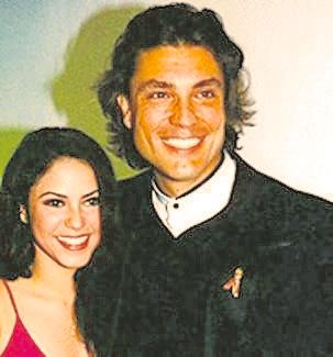 Los ex de Shakira: ¿todos infieles? “Te felicito, qué bien actúas. De eso no me cabe duda, con tu papel continúas. Te queda bien ese show”: esta es la letra de la más reciente canción de Shakira, “Te Felicito” y que podría hacer referencia a la crisis por infidelidad que vive su noviazgo de doce años con el futbolista Gerard Piqué.