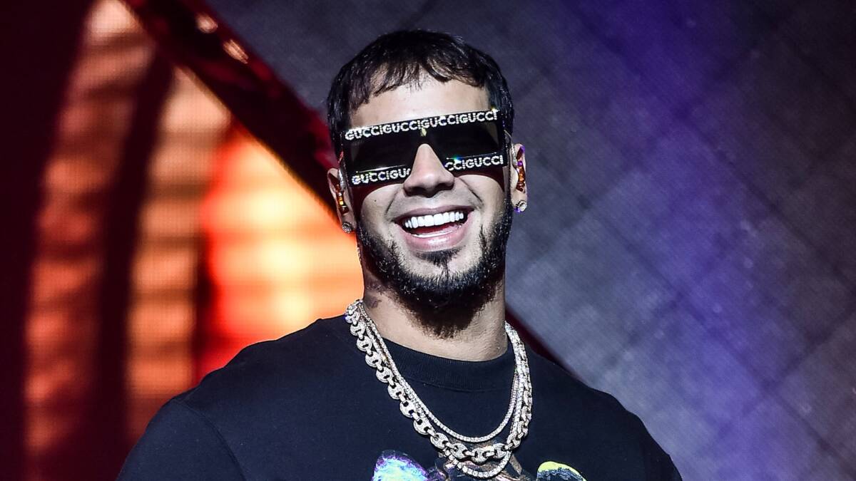 EN VIDEO: Anuel reveló la razón por la cual está 'acabado' 4 EN VIDEO: Anuel reveló la razón por la cual está 'acabado' Desde hace algunos días al reguetonero Anuel AA le han llovido críticas luego de que publicara un video donde se ve más delgado de lo usual.